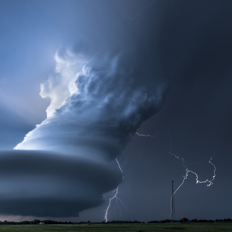 Double Lightning Bolts, Nebraska USA - Storm photography