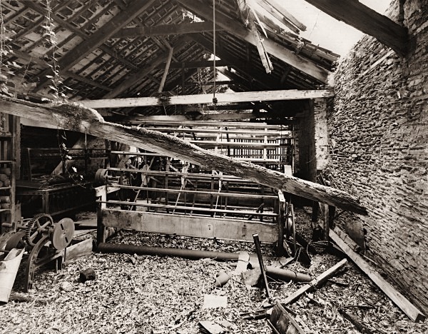 LERI MILLS, Talybont, Ceredigion 2014 - OTHER WELSH RUINS